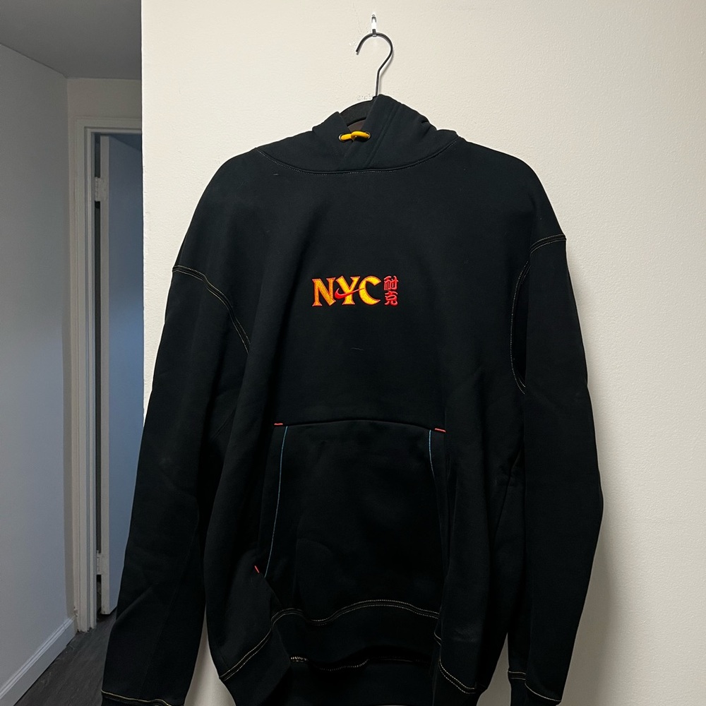 Nike Black NYC Graphic Crew Neck Sweater